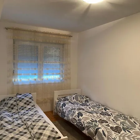 Uljarevic Apartment